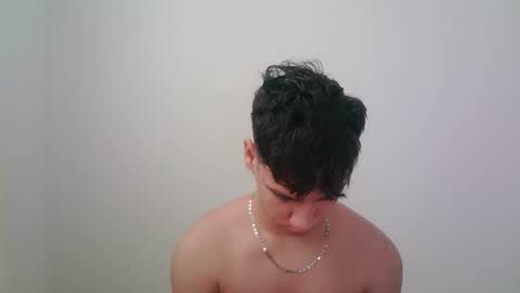 Snapshot of zeus_183 chatting on 11/23/25, 12:27 zeus_183 online show from 11/23/25, 12:27