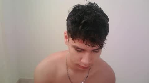 Snapshot of zeus_183 chatting on 12/03/25, 12:36 zeus_183 online show from 12/03/25, 12:36