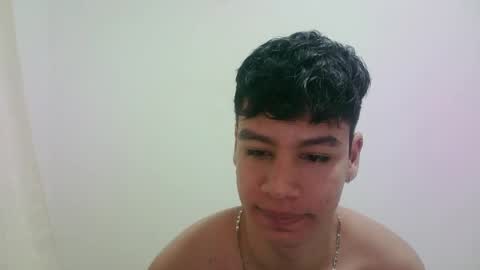 Snapshot of zeus_183 chatting on 12/05/25, 09:18 zeus_183 online show from 12/05/25, 09:18