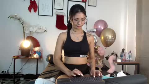 Snapshot of zeus_millers chatting on 12/27/24, 09:22 zeus_millers online show from 12/27/24, 09:22