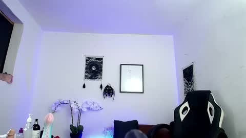 Snapshot of zeus_millers chatting on 03/05/25, 10:21 zeus_millers online show from 03/05/25, 10:21