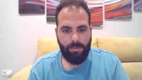 Snapshot of zeusateneo chatting on 10/23/25, 07:45 Zeus online show from 10/23/25, 07:45