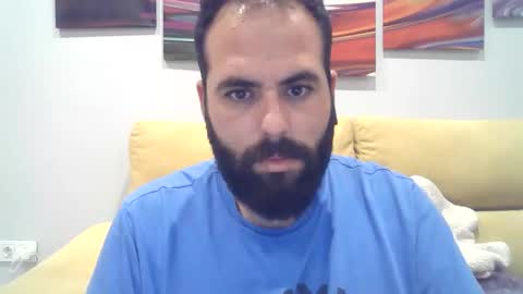 Snapshot of zeusateneo chatting on 10/31/25, 10:00 Zeus online show from 10/31/25, 10:00