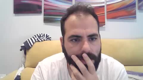 Snapshot of zeusateneo chatting on 12/14/25, 10:20 Zeus online show from 12/14/25, 10:20