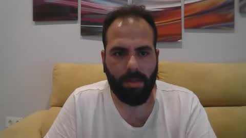 Snapshot of zeusateneo chatting on 02/26/26, 04:17 Zeus online show from 02/26/26, 04:17