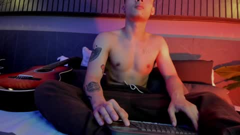 Snapshot of zeusjeff chatting on 02/02/25, 07:09 zeus online show from 02/02/25, 07:09