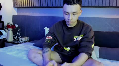 Snapshot of zeusjeff chatting on 02/03/25, 02:58 zeus online show from 02/03/25, 02:58