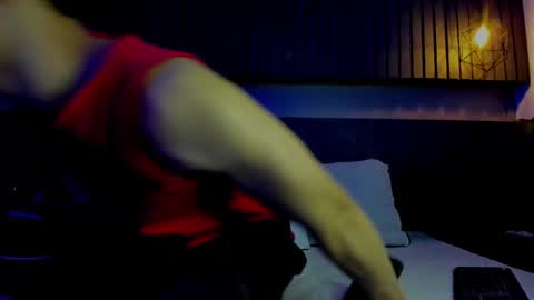 Snapshot of zeusjeff chatting on 02/09/25, 05:08 zeus online show from 02/09/25, 05:08