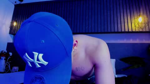 Snapshot of zeusjeff chatting on 02/11/25, 06:40 zeus online show from 02/11/25, 06:40