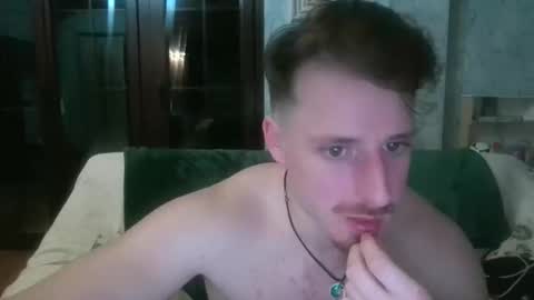 Snapshot of zeusoctavian chatting on 03/01/26, 04:58 Zeus Octavian online show from 03/01/26, 04:58