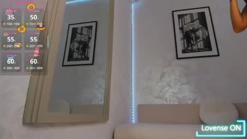 zeynepx online show from 04/21/26, 03:57