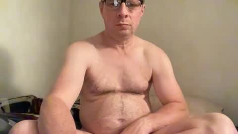 Snapshot of zgibnam chatting on 11/27/25, 03:08 zgibnam online show from 11/27/25, 03:08