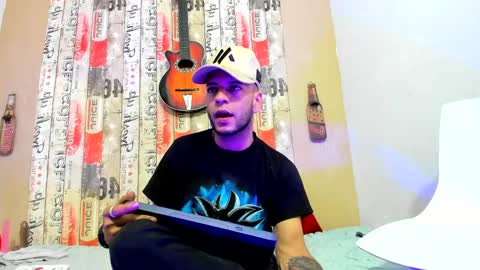 Snapshot of zhamira_21 chatting on 12/08/24, 03:53 ZHAMIRA ANDRES online show from 12/08/24, 03:53