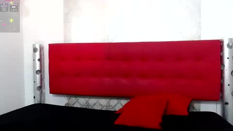Snapshot of zhamira_21 chatting on 02/04/25, 07:33 ZHAMIRA ANDRES online show from 02/04/25, 07:33