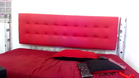 Snapshot of zhamira_21 chatting on 02/26/25, 01:00 ZHAMIRA ANDRES online show from 02/26/25, 01:00
