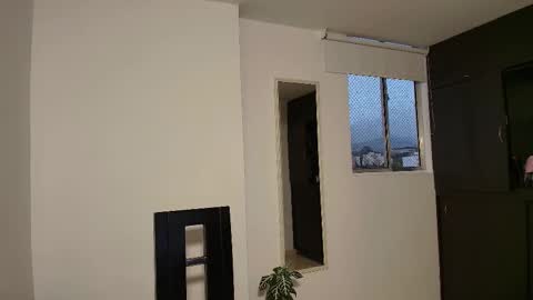 Zhara online show from 12/04/25, 11:08