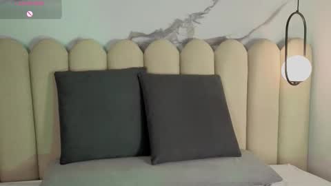 Zhara online show from 02/25/26, 07:23