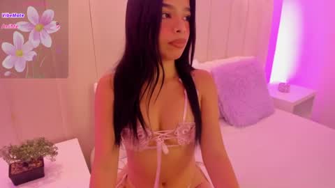 Kamila  online show from 08/04/26, 07:38