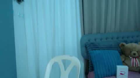 im your lovely zhaviabigcock here online show from 11/28/25, 10:34