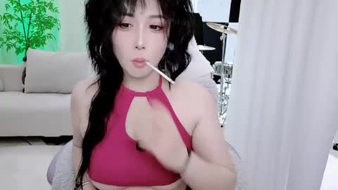 zhen online show from 10/31/25, 11:11