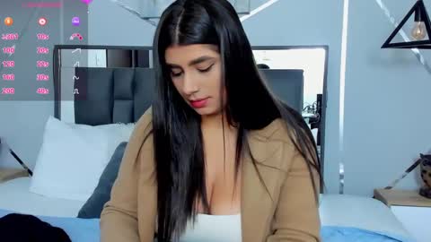 zia online show from 02/19/25, 02:34