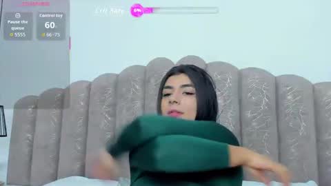 zia online show from 12/23/25, 10:57