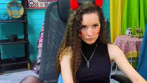 Snapshot of zianichols chatting on 02/14/25, 03:36 zianichols online show from 02/14/25, 03:36