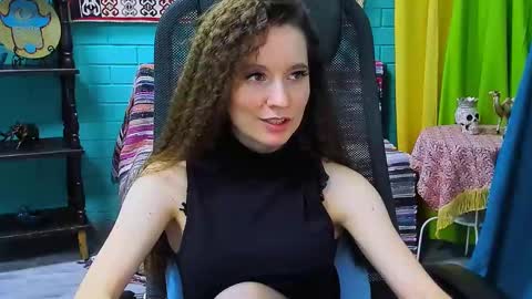 Snapshot of zianichols chatting on 02/17/25, 11:23 zianichols online show from 02/17/25, 11:23