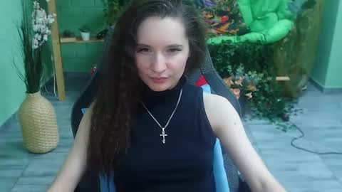 Snapshot of zianichols chatting on 02/18/25, 11:41 zianichols online show from 02/18/25, 11:41