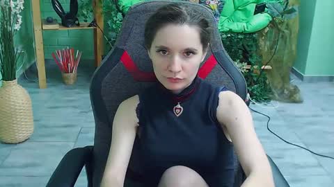 Snapshot of zianichols chatting on 03/01/25, 02:37 zianichols online show from 03/01/25, 02:37