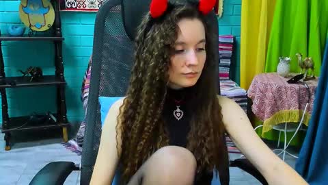 Snapshot of zianichols chatting on 03/11/25, 03:12 zianichols online show from 03/11/25, 03:12