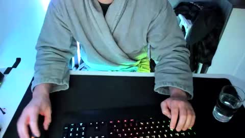 ziemlichflutschig online show from 12/12/24, 09:37