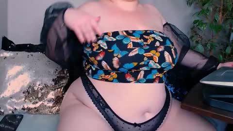 zinacorleone online show from 12/02/24, 12:07