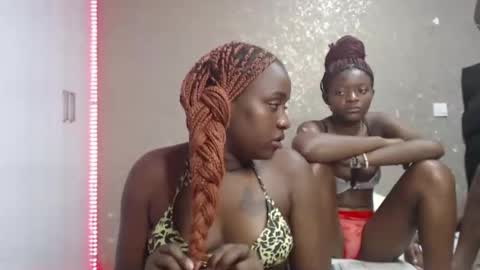 Zinadine online show from 02/28/26, 06:09