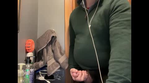 Snapshot of zinger283069 chatting on 01/10/25, 10:57 zinger283069 online show from 01/10/25, 10:57