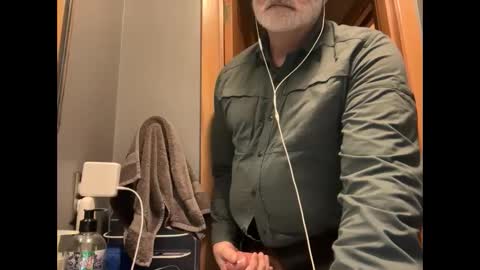 Snapshot of zinger283069 chatting on 01/30/25, 11:13 zinger283069 online show from 01/30/25, 11:13