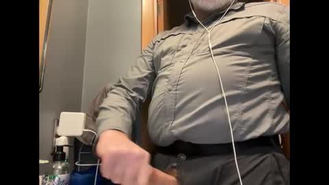 Snapshot of zinger283069 chatting on 02/04/25, 08:06 zinger283069 online show from 02/04/25, 08:06