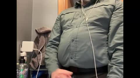 Snapshot of zinger283069 chatting on 02/12/25, 08:40 zinger283069 online show from 02/12/25, 08:40