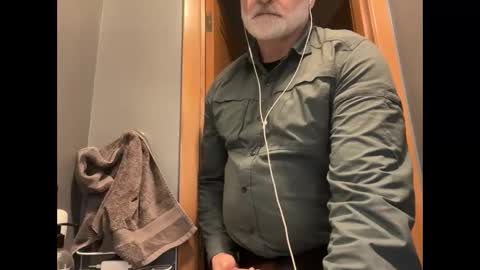 Snapshot of zinger283069 chatting on 03/07/25, 06:11 zinger283069 online show from 03/07/25, 06:11