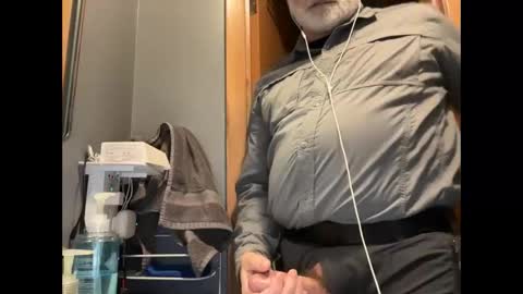 Snapshot of zinger283069 chatting on 11/03/25, 06:31 zinger283069 online show from 11/03/25, 06:31