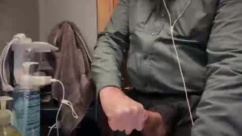 Snapshot of zinger283069 chatting on 02/13/26, 06:59 zinger283069 online show from 02/13/26, 06:59