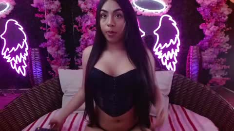 zinna_canela online show from 04/20/26, 04:15