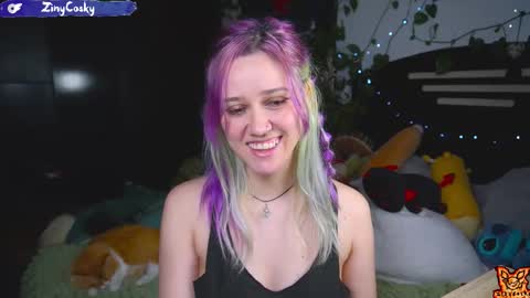 Snapshot of ziny_cosky chatting on 10/25/25, 02:52 Ziny Cosky online show from 10/25/25, 02:52