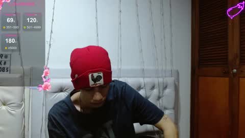 Snapshot of zion_bora chatting on 12/04/24, 02:09 Zion Bora online show from 12/04/24, 02:09