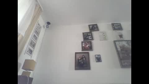 Zippi online show from 09/12/25, 12:38