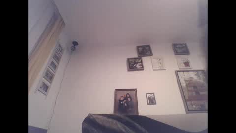 Zippi online show from 09/19/25, 04:51