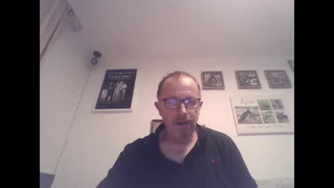 Zippi online show from 10/30/25, 09:04