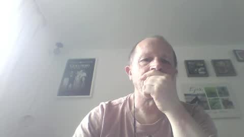 Zippi online show from 04/05/26, 08:22