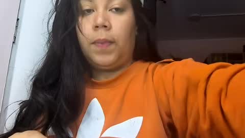 Snapshot of zirastar chatting on 08/01/26, 12:10 zirastar online show from 08/01/26, 12:10