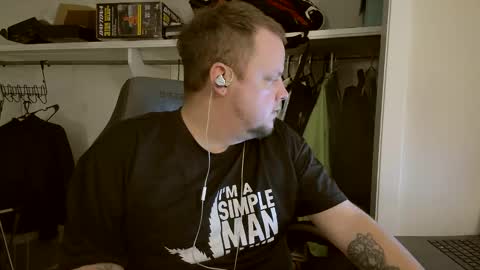 Snapshot of zissix chatting on 01/01/25, 10:35 zissix online show from 01/01/25, 10:35